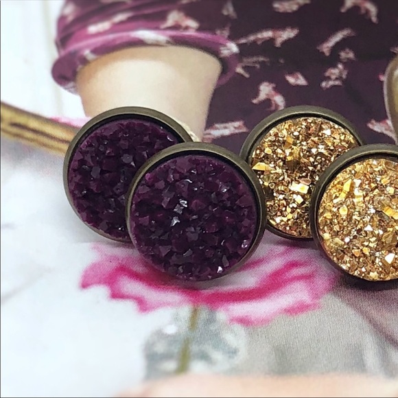 ♥️LAST PAIR! Deep Plum Druzy Earrings - Picture 4 of 4